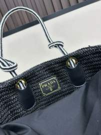 Picture of Prada Handbags _SKUfw205709863fw